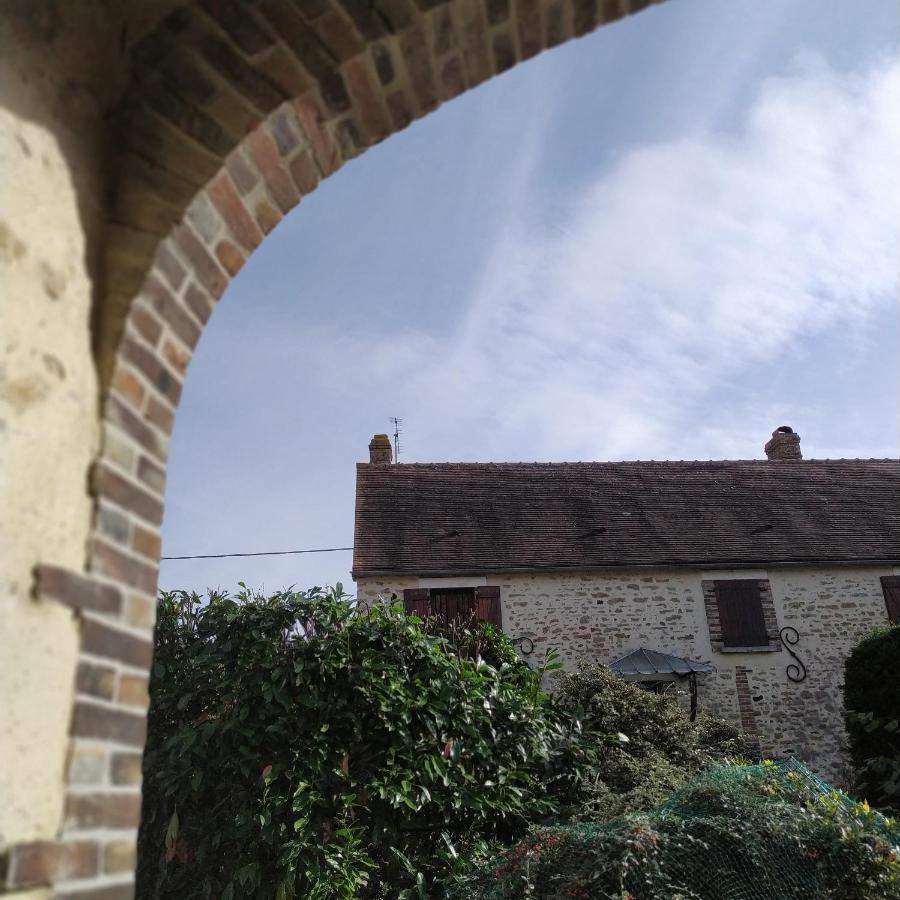 Gite L'Ecole Buissonniere Cheu 외부 사진